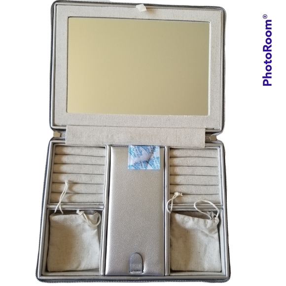 Brouk Croft Ave Luna Large Travel Silver Jewelry Case - Picture 1 of 6